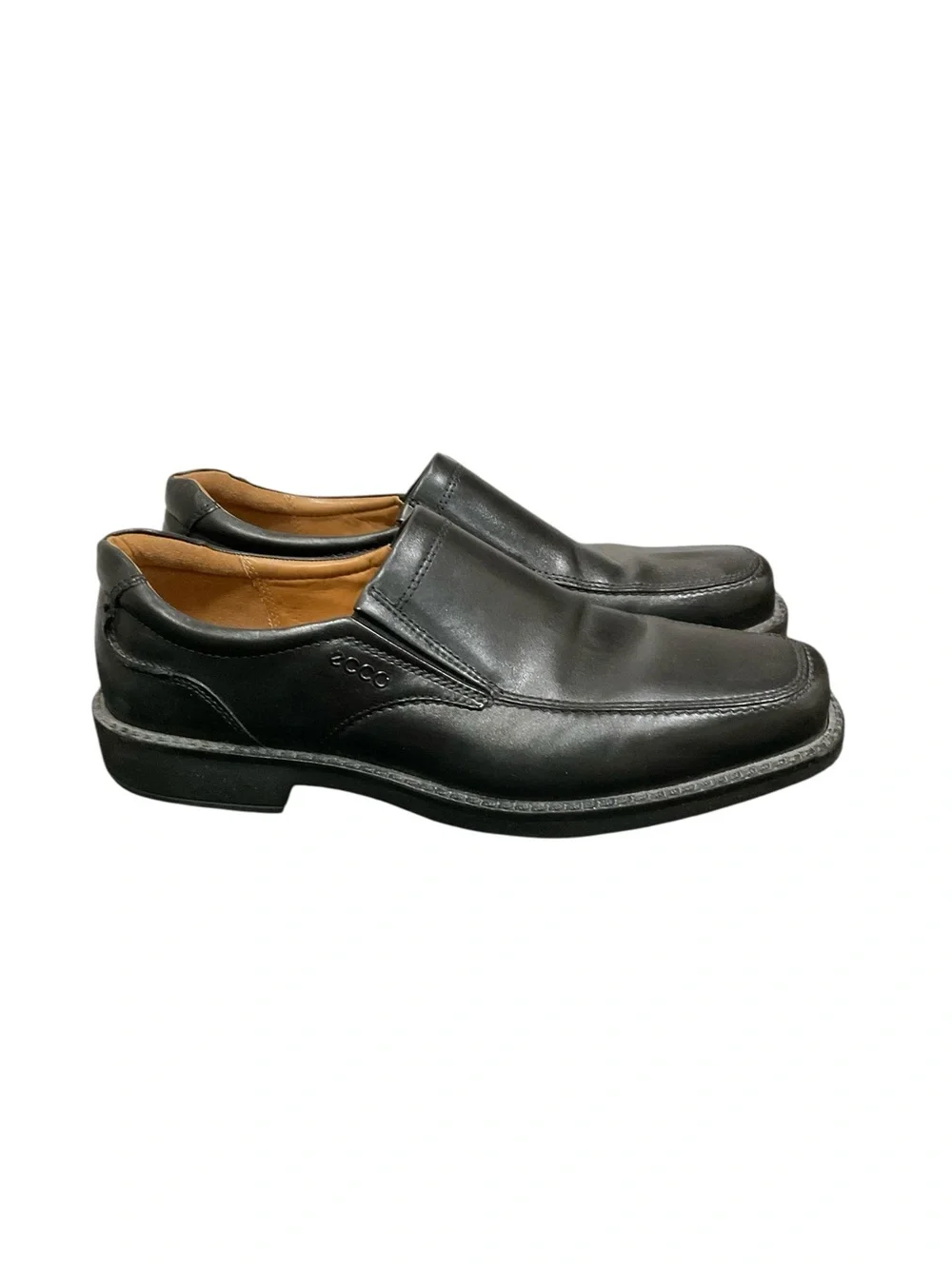 Ecco black office